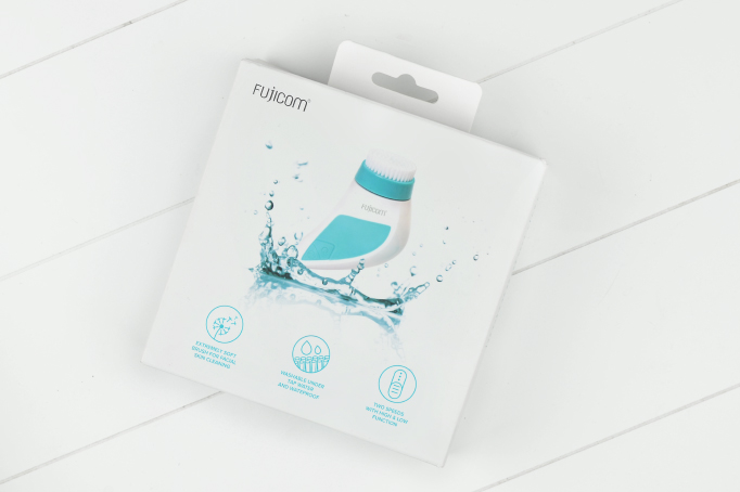Action Face Brush Fujicom